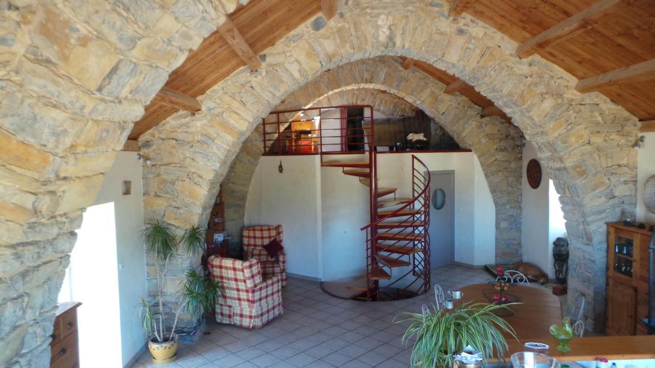 Chambre D'Hotes Les Louves Saint-Paul-des-Fonts ภายนอก รูปภาพ